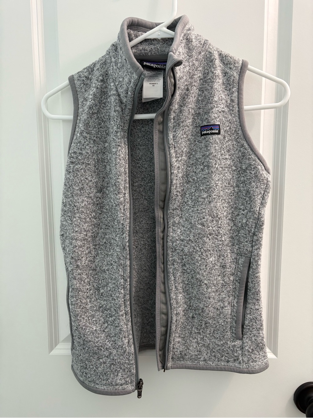 Patagonia Women’s Heather Light Gray Fleece Zip Vest